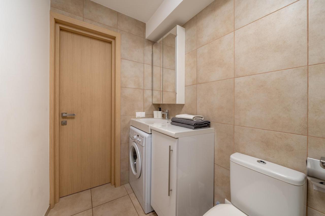 Trendy Top-Floor Stay In Heart Of Riga, Near Bars & Culture Exteriér fotografie